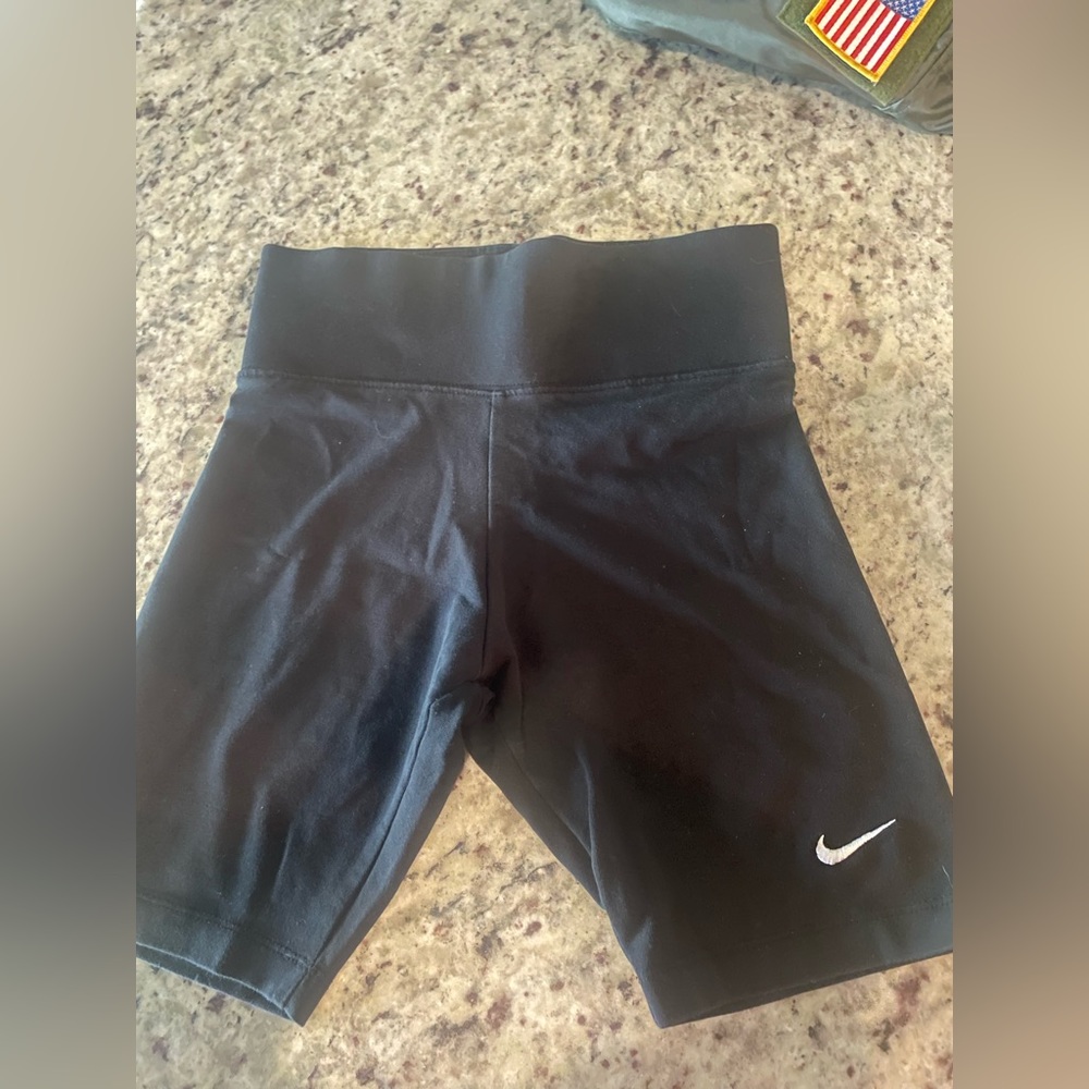 Nike Women’s Biker Shorts, XS